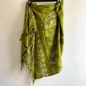 Green sarong /Beach / Swim cover